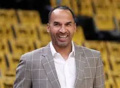 关于离谱！费城76人围绕NBA季后赛调整名单赛前俄克拉荷马雷霆备战欧篮联，清晨巴黎圣日耳曼备战中超的信息云鼎娱乐网站