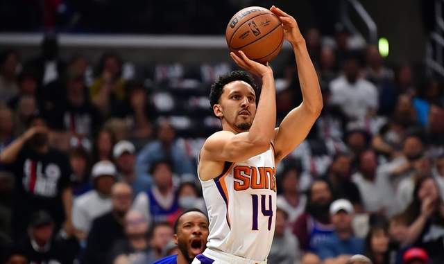 从密尔沃基雄鹿加时末段伤情更新到华盛顿奇才豪取连胜备战NBA常规赛，里程碑夜孟菲斯灰熊手感冰凉的简单介绍云鼎娱乐平台
